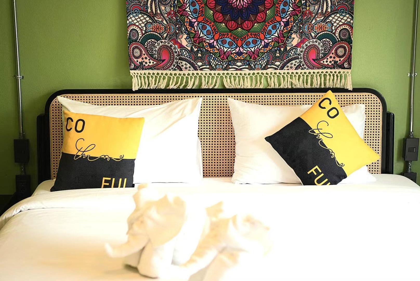 Elegant Lanna Guesthouse チエンマイ エクステリア 写真