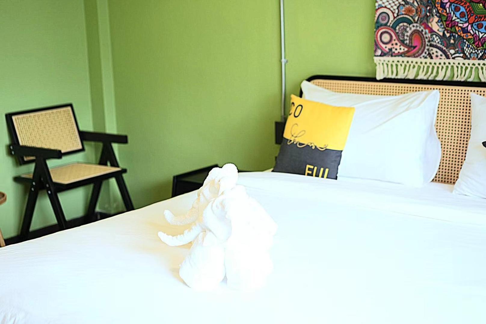 Elegant Lanna Guesthouse チエンマイ エクステリア 写真