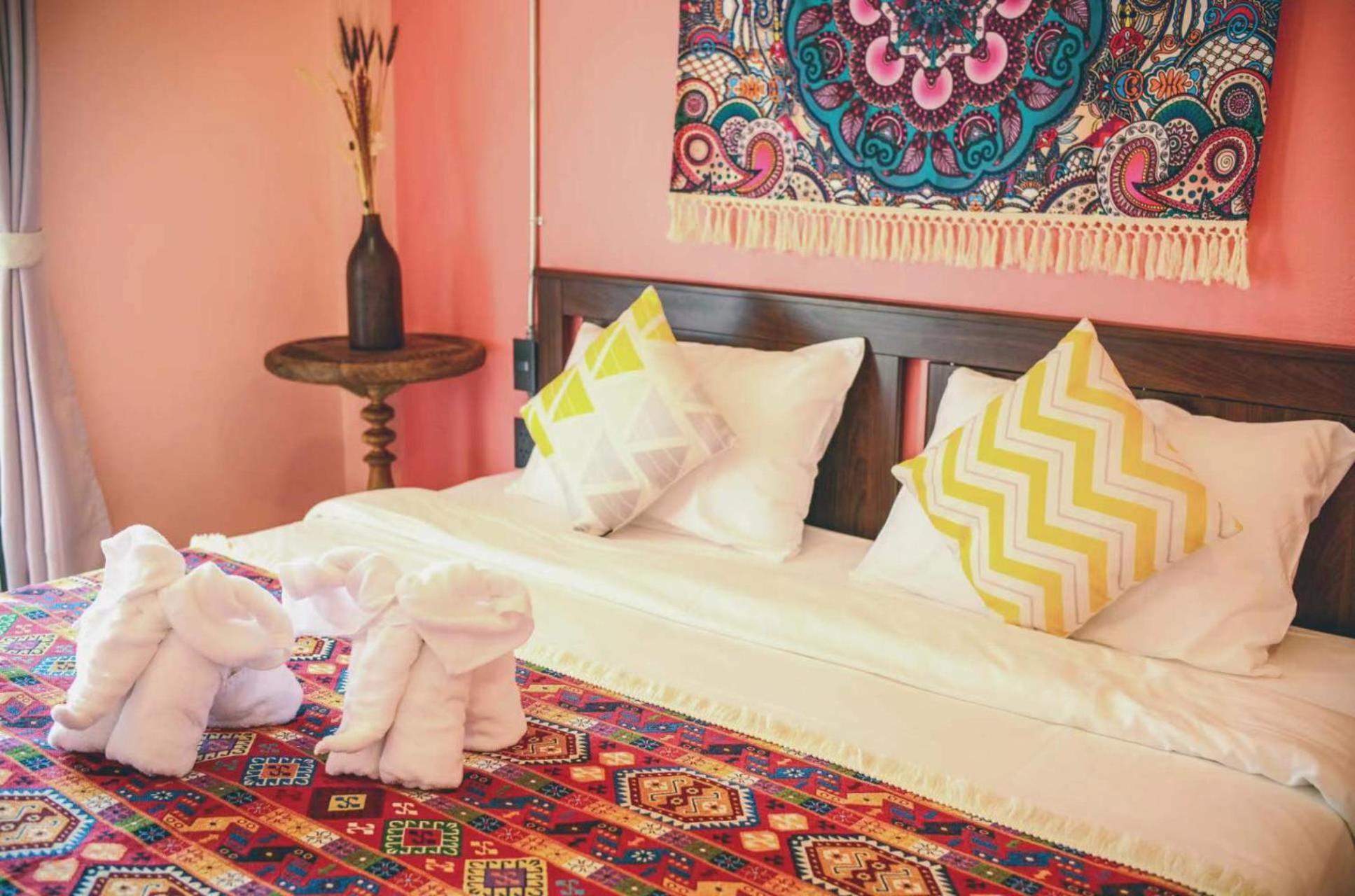Elegant Lanna Guesthouse チエンマイ エクステリア 写真