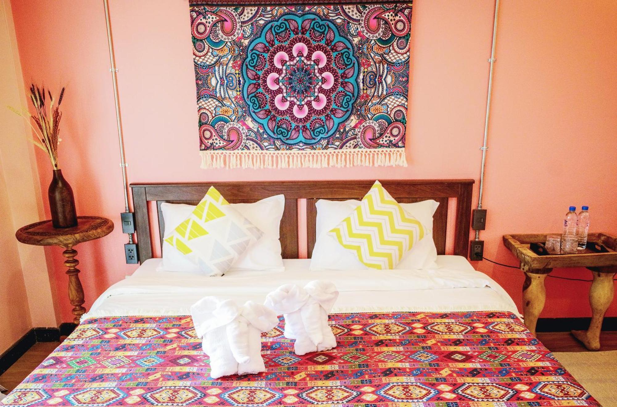 Elegant Lanna Guesthouse チエンマイ エクステリア 写真
